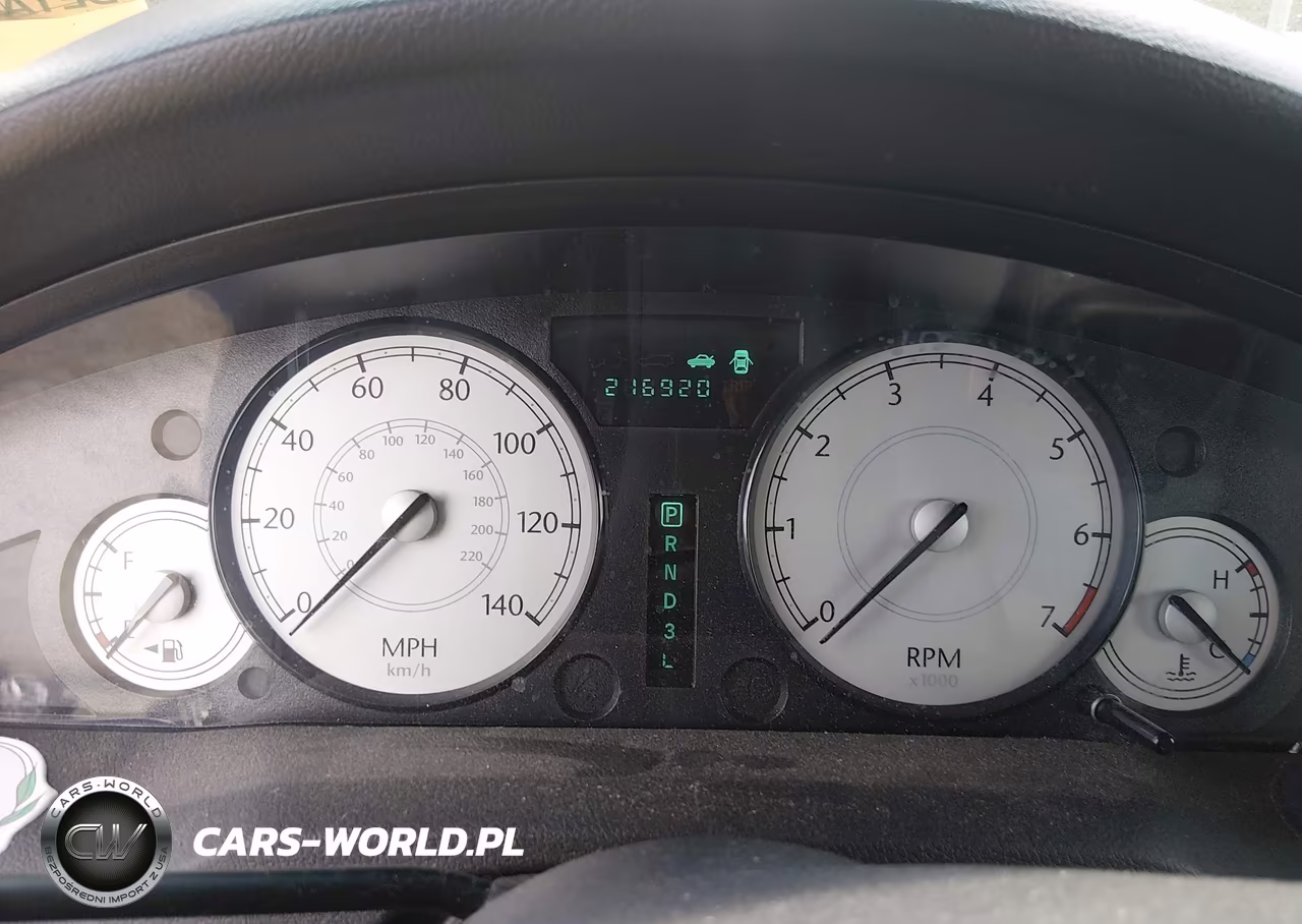 2006 Chrysler 300 VIN:2C3KA43R368117877 - 7
