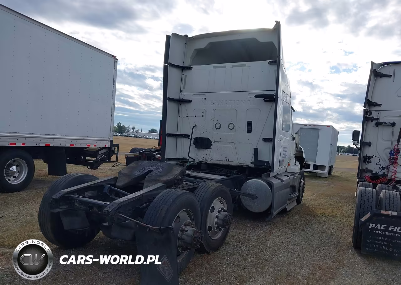 2020 International Lt VIN:3HSDZAPR0LN260662 - 4