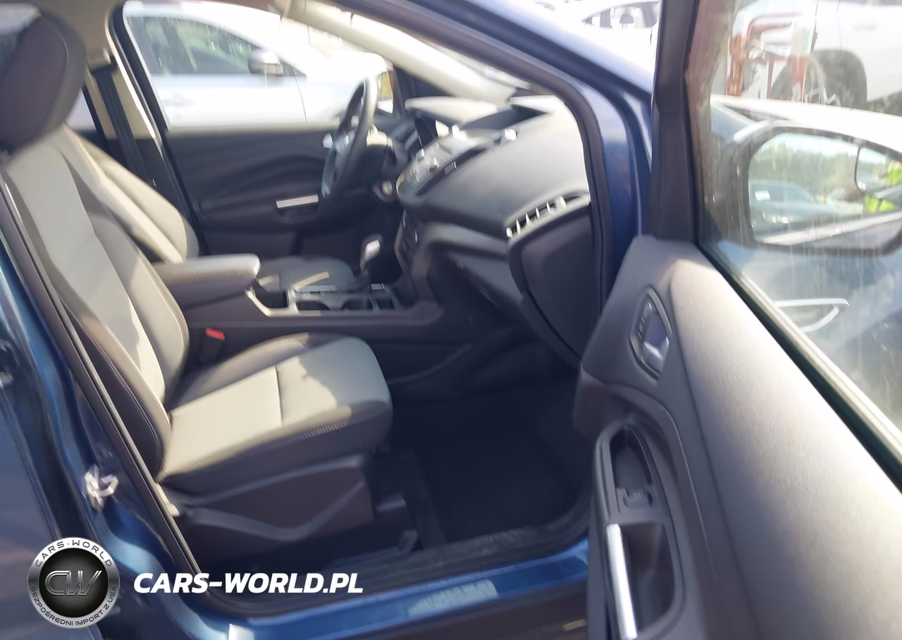 2018 Ford Escape Se VIN:1FMCU0GD5JUC26891 - 5