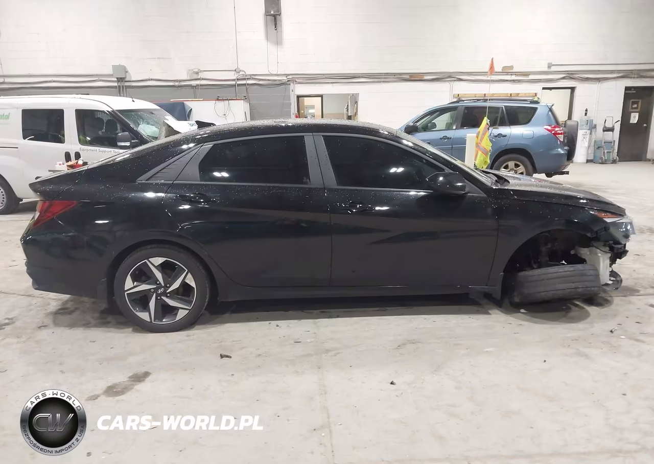 2023 Hyundai Elantra Sel VIN:KMHLS4AG3PU604568 - 13