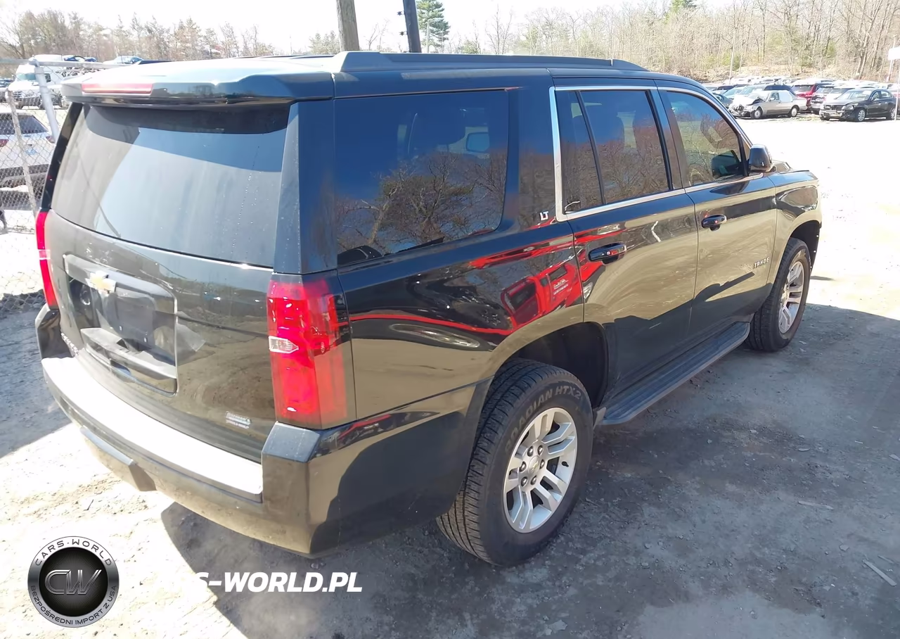 2015 Chevrolet Tahoe Lt VIN:1GNSKBKC9FR130747 - 4