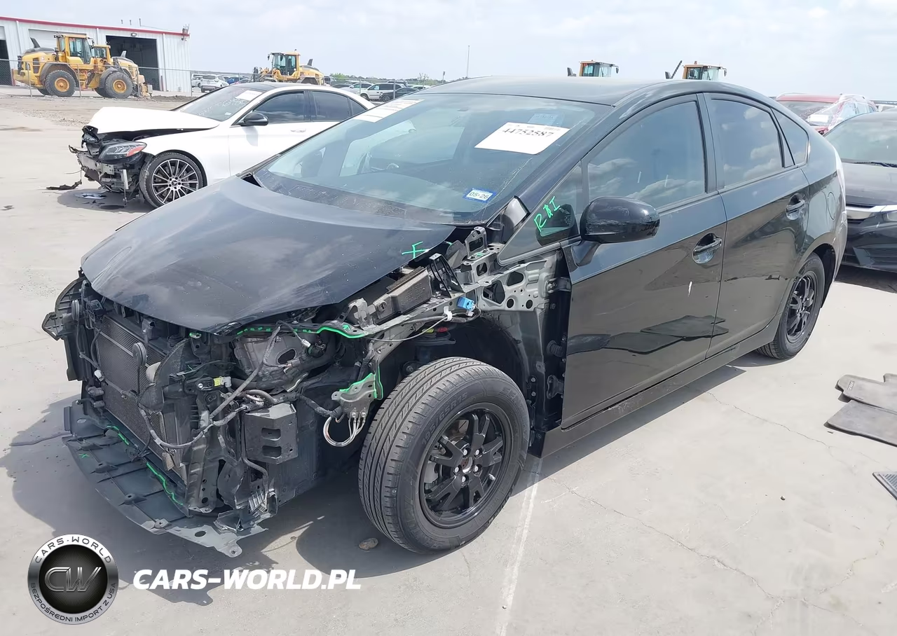 2015 Toyota Prius Two VIN:JTDKN3DU0F0440933 - 2