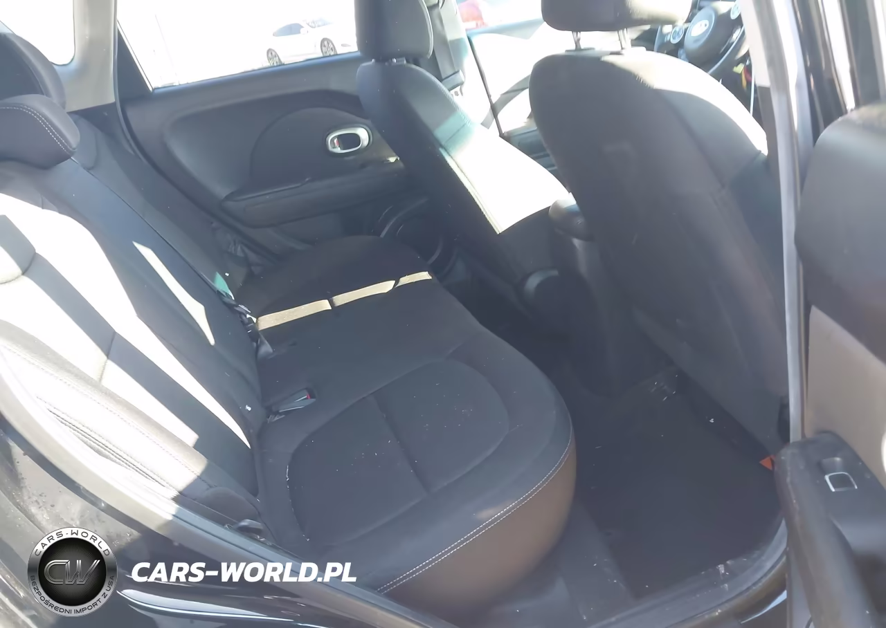 2018 Kia Soul VIN:KNDJN2A28J7505746 - 8