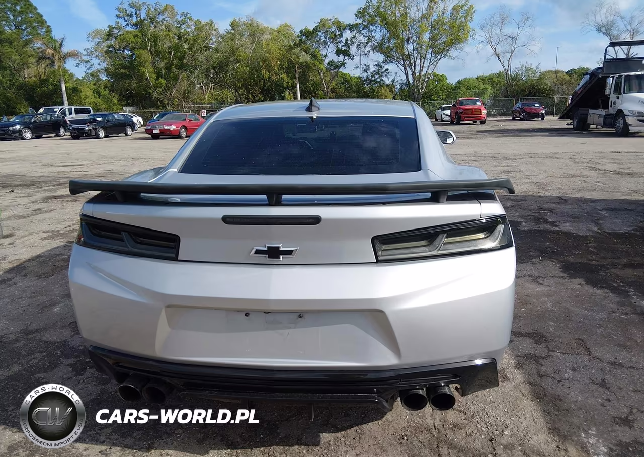 2018 Chevrolet Camaro 1Lt VIN:1G1FB1RS7J0127451 - 16