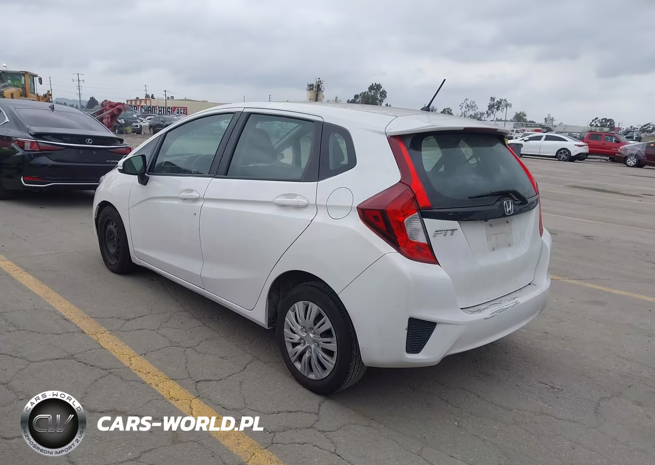 2017 Honda Fit Lx VIN:3HGGK5H59HM710174 - 3