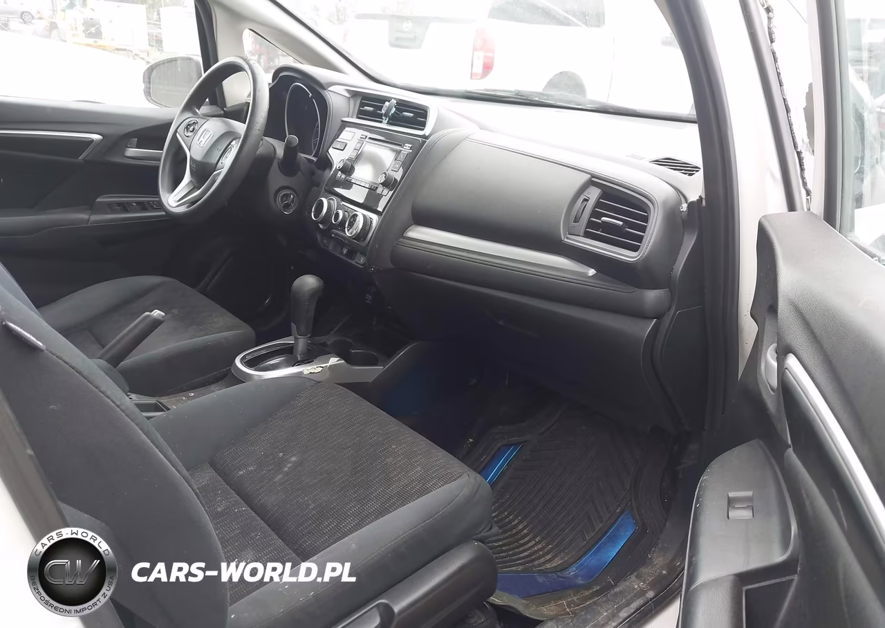 2017 Honda Fit Lx VIN:3HGGK5H59HM710174 - 5