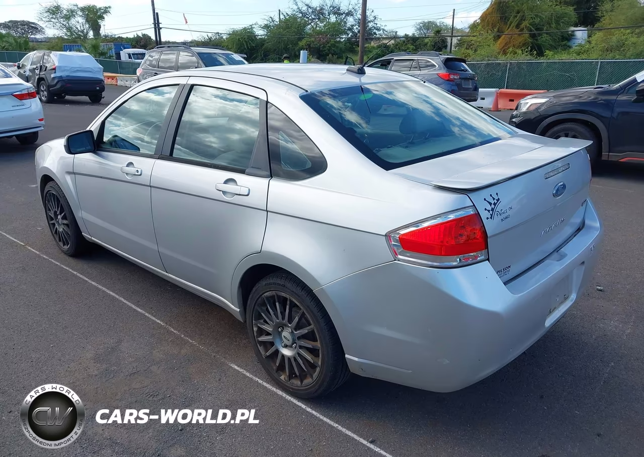 2011 Ford Focus Ses VIN:1FAHP3GN5BW184665 - 3