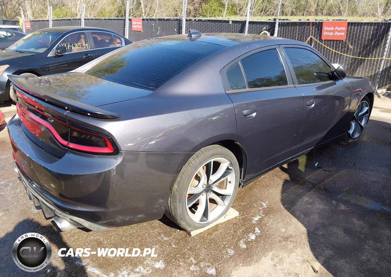 2016 Dodge Charger R-T VIN:2C3CDXCT7GH104981 - 4