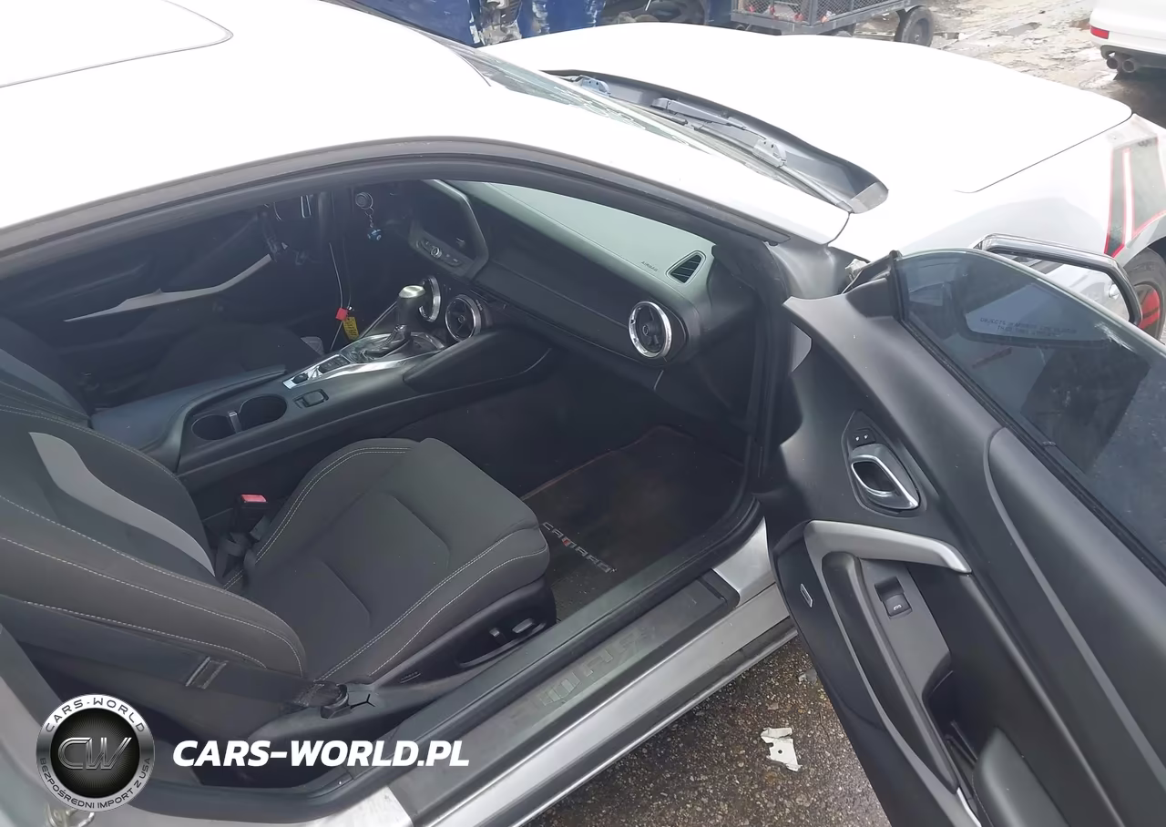 2018 Chevrolet Camaro 1Lt VIN:1G1FB1RS6J0114450 - 5