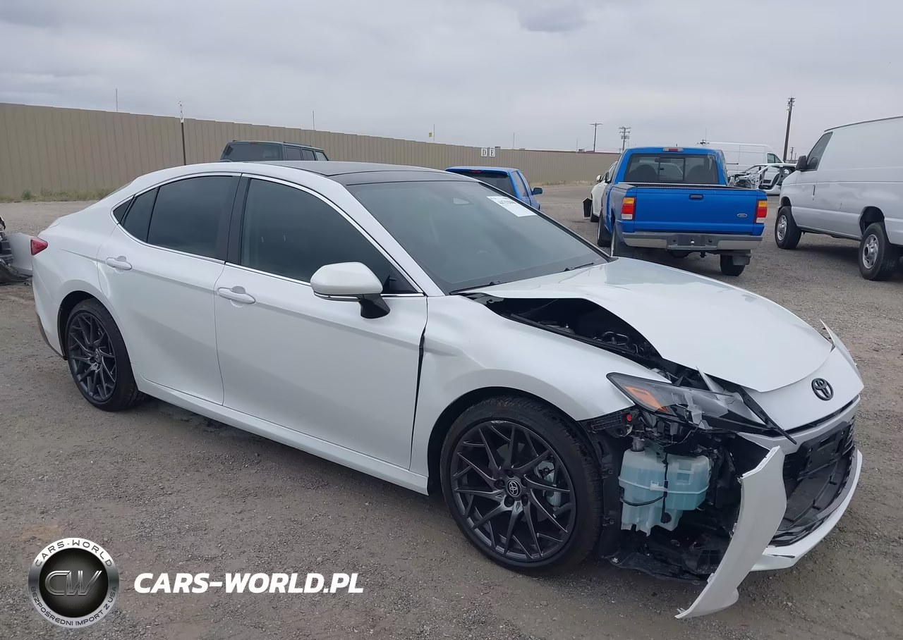 2025 Toyota Camry Xle