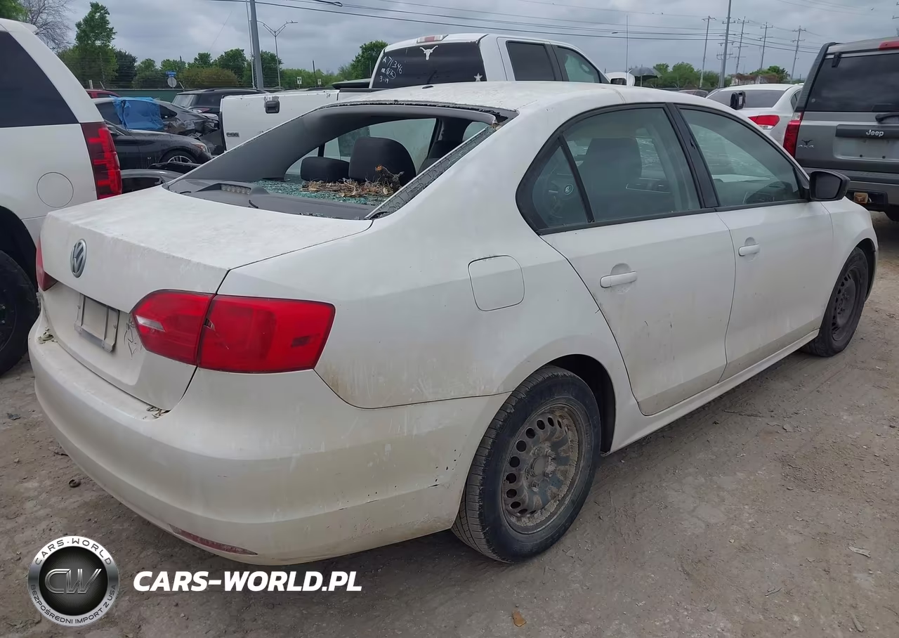 2012 Volkswagen Jetta 2.0L S VIN:3VW2K7AJ3CM415461 - 4
