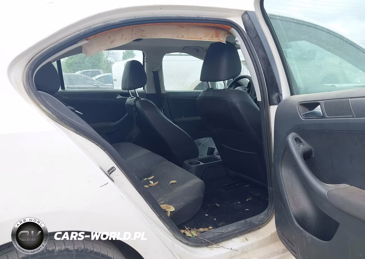 2012 Volkswagen Jetta 2.0L S VIN:3VW2K7AJ3CM415461 - 8