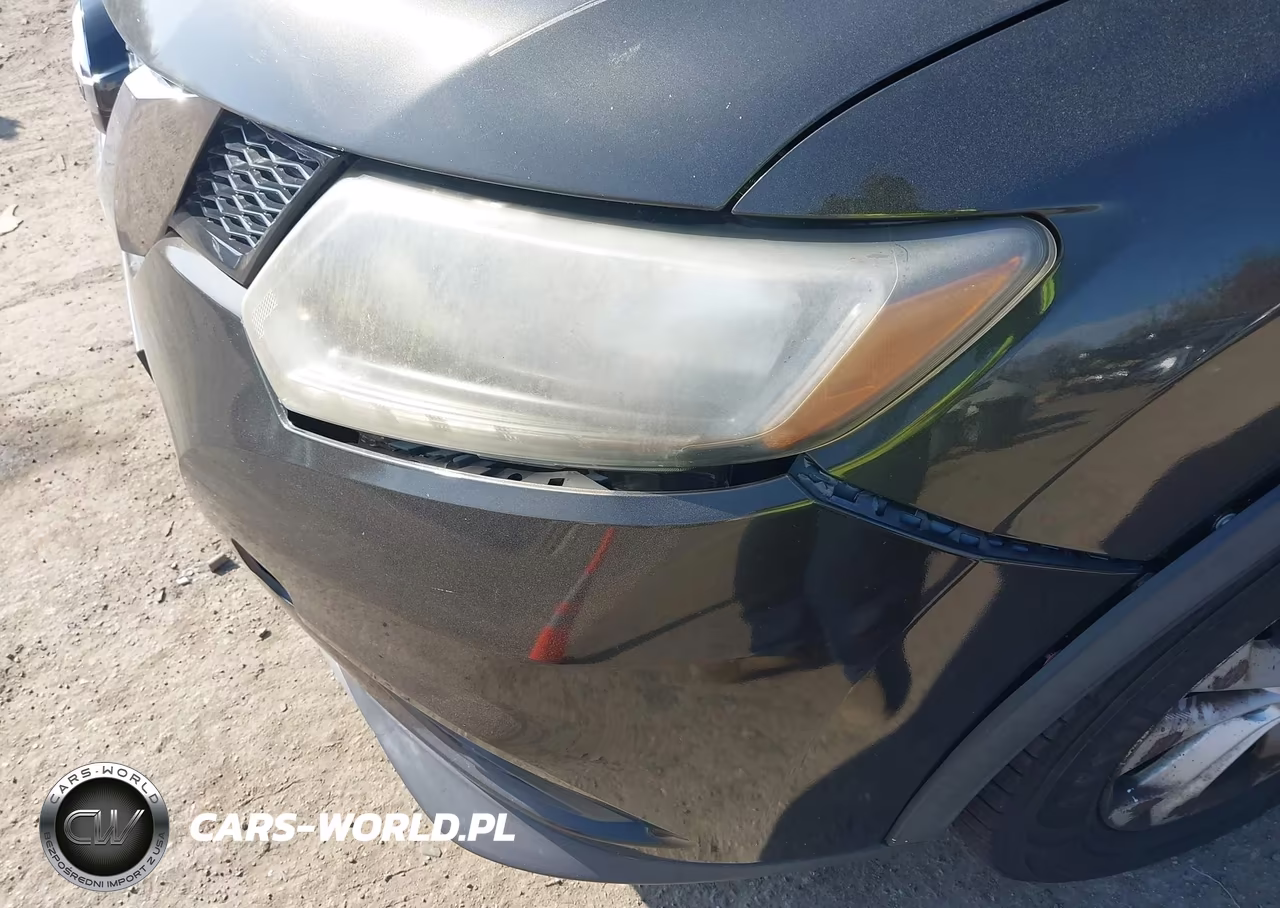 2015 Nissan Rogue Sv VIN:5N1AT2MV4FC891233 - 6