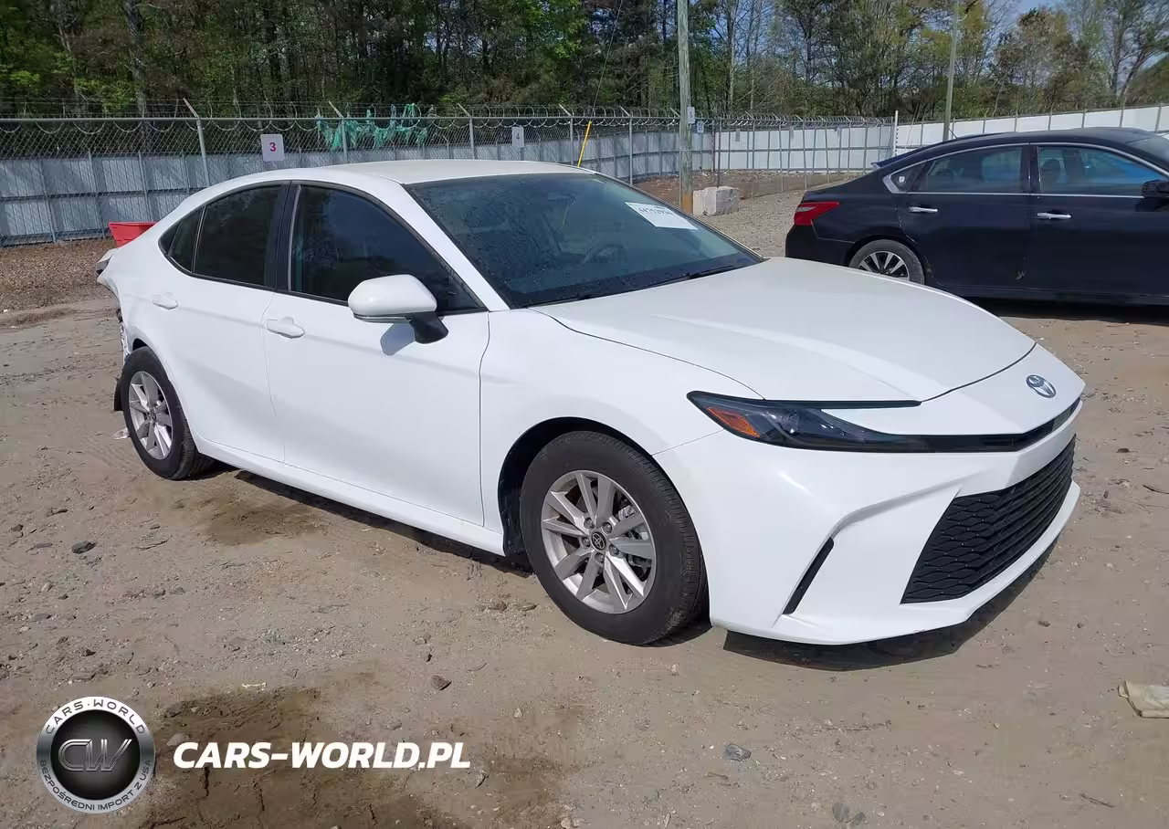 2025 Toyota Camry Le