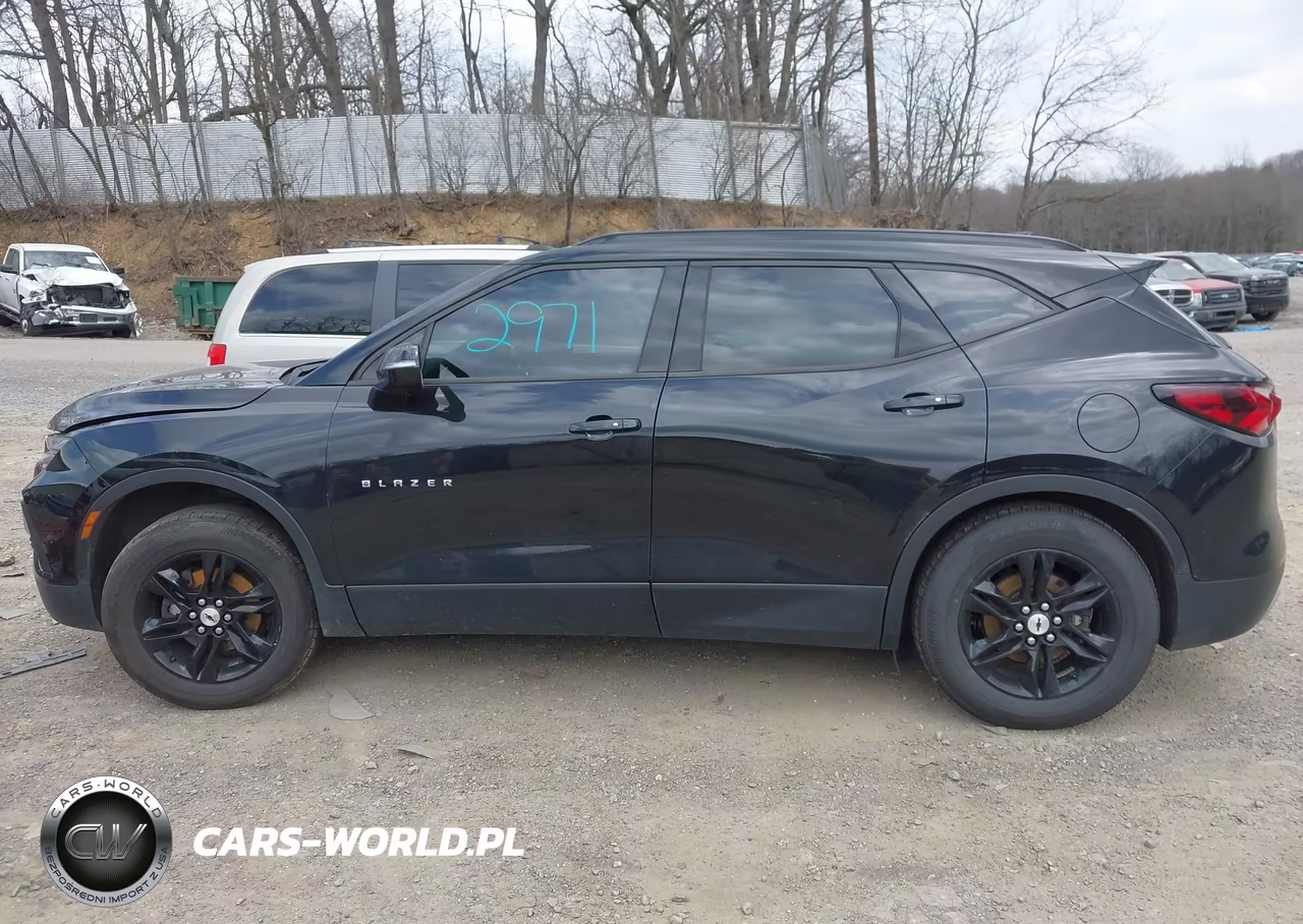 2019 Chevrolet Blazer VIN:3GNKBGRS0KS625016 - 14