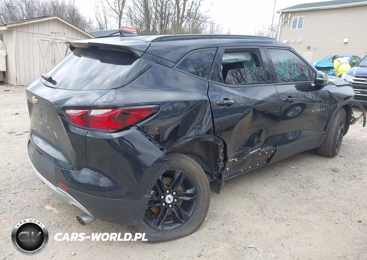 2019 Chevrolet Blazer VIN:3GNKBGRS0KS625016 - 4