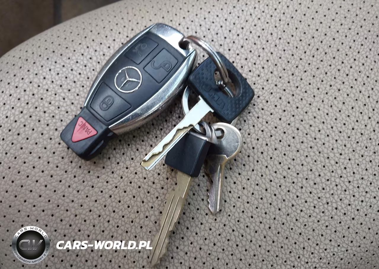 2007 Mercedes-Benz E 350 VIN:WDBUF56XX7B061192 - 11
