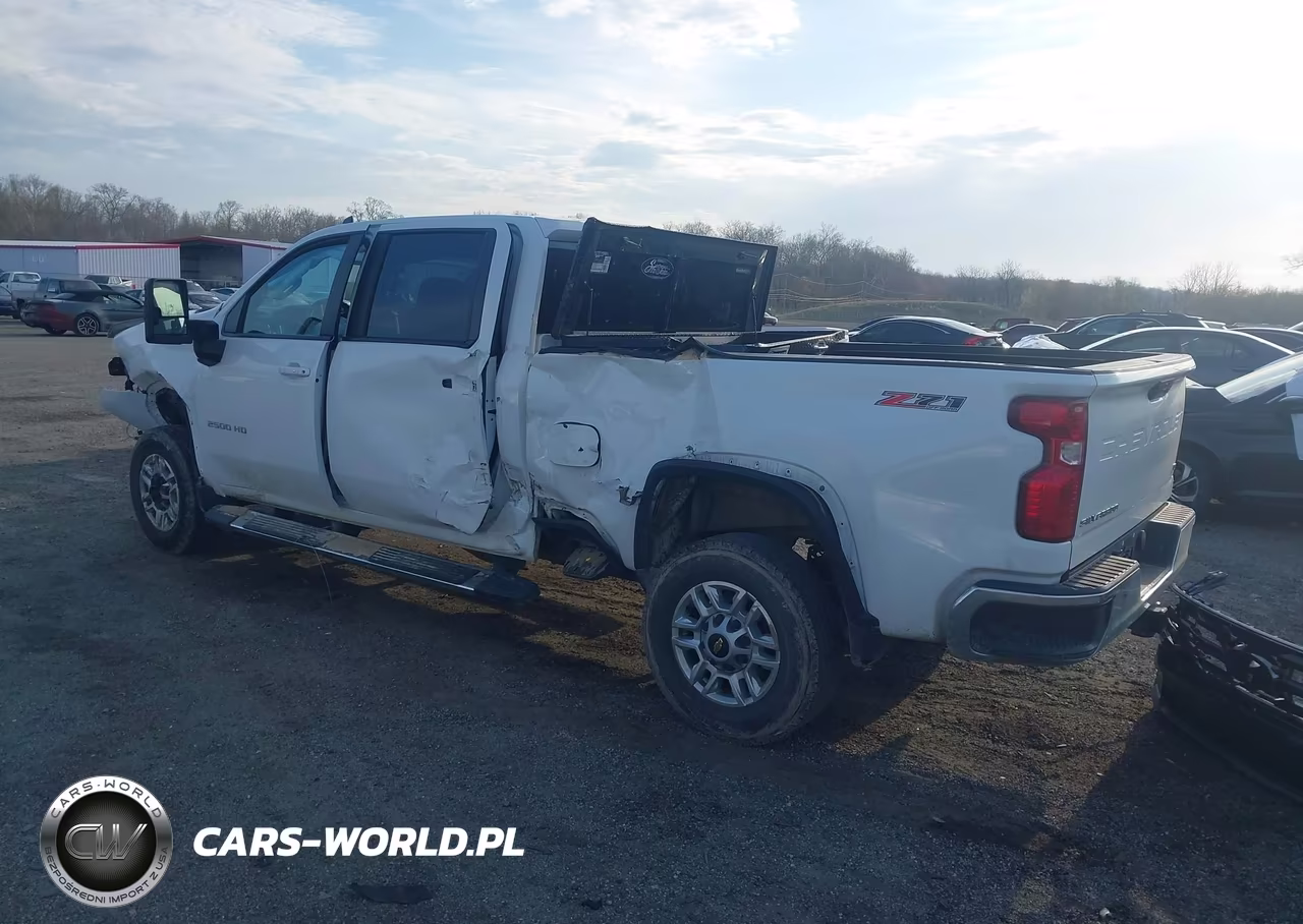 2023 Chevrolet Silverado 2500Hd 4Wd Standard Bed Lt VIN:1GC1YNE7XPF210984 - 3
