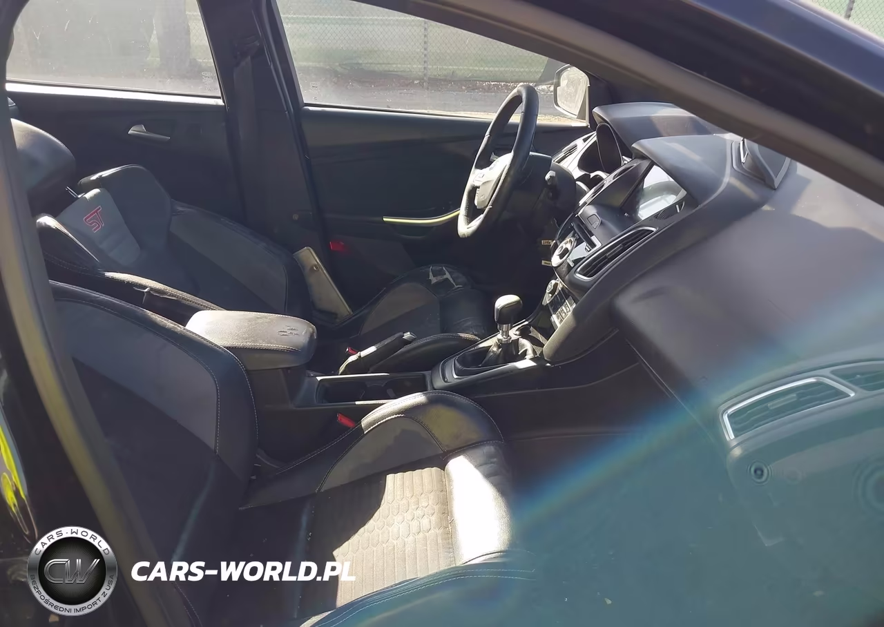 2017 Ford Focus St VIN:1FADP3L98HL244567 - 5