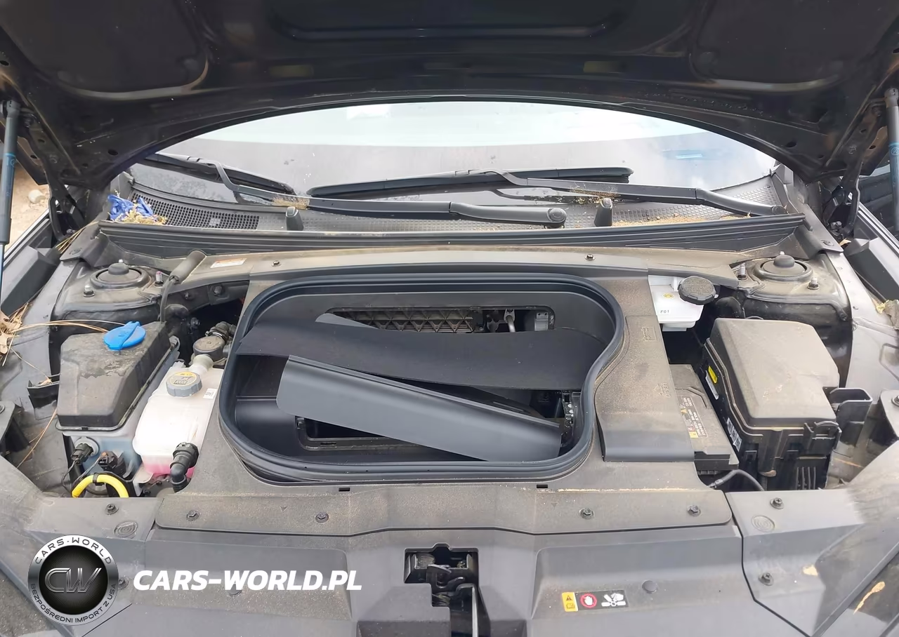 2025 Hyundai Ioniq 6 Limited VIN:KMHM54AA6SA082875 - 10