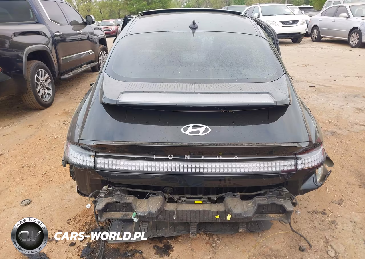 2025 Hyundai Ioniq 6 Limited VIN:KMHM54AA6SA082875 - 15