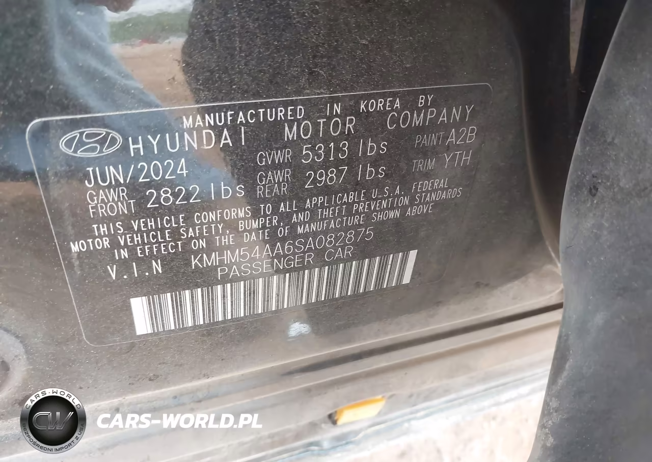 2025 Hyundai Ioniq 6 Limited VIN:KMHM54AA6SA082875 - 9