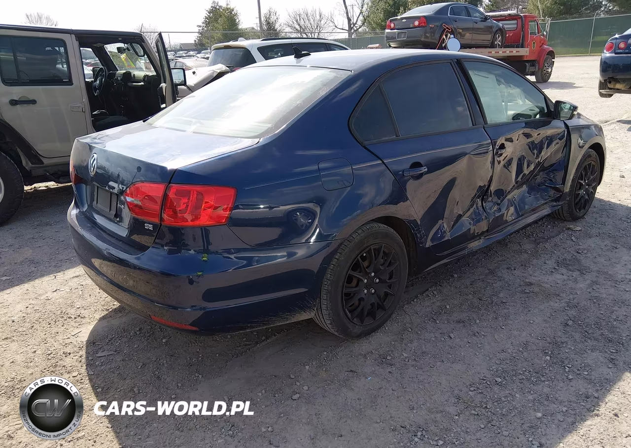 2014 Volkswagen Jetta 1.8T Se VIN:3VWD17AJ2EM381902 - 4