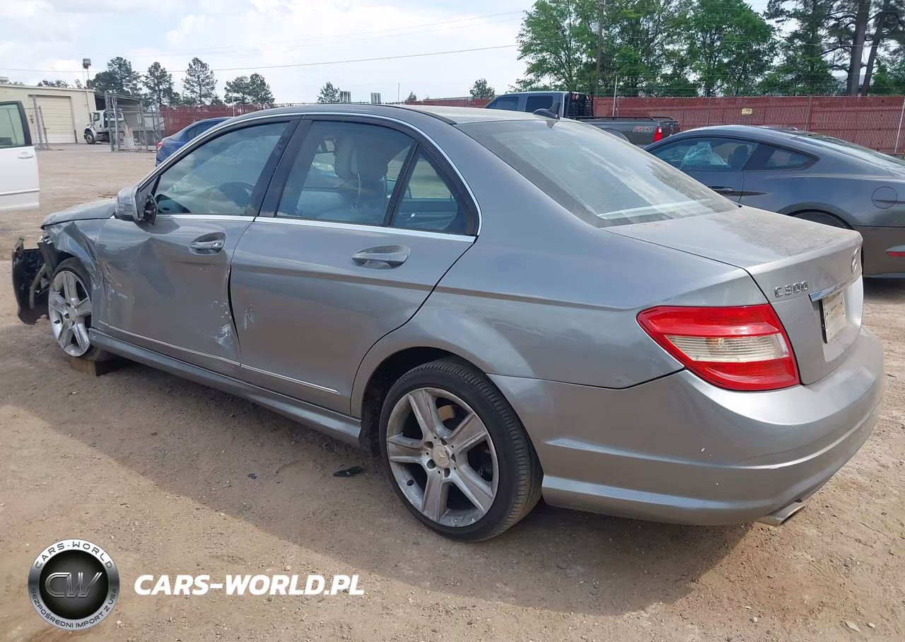 2011 Mercedes-Benz C 300 Luxury-Sport VIN:WDDGF5EB9BR140184 - 3