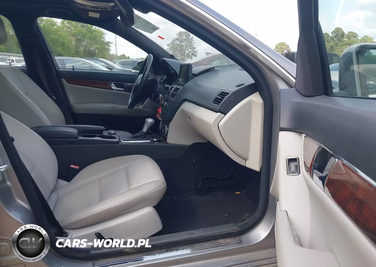 2011 Mercedes-Benz C 300 Luxury-Sport VIN:WDDGF5EB9BR140184 - 5
