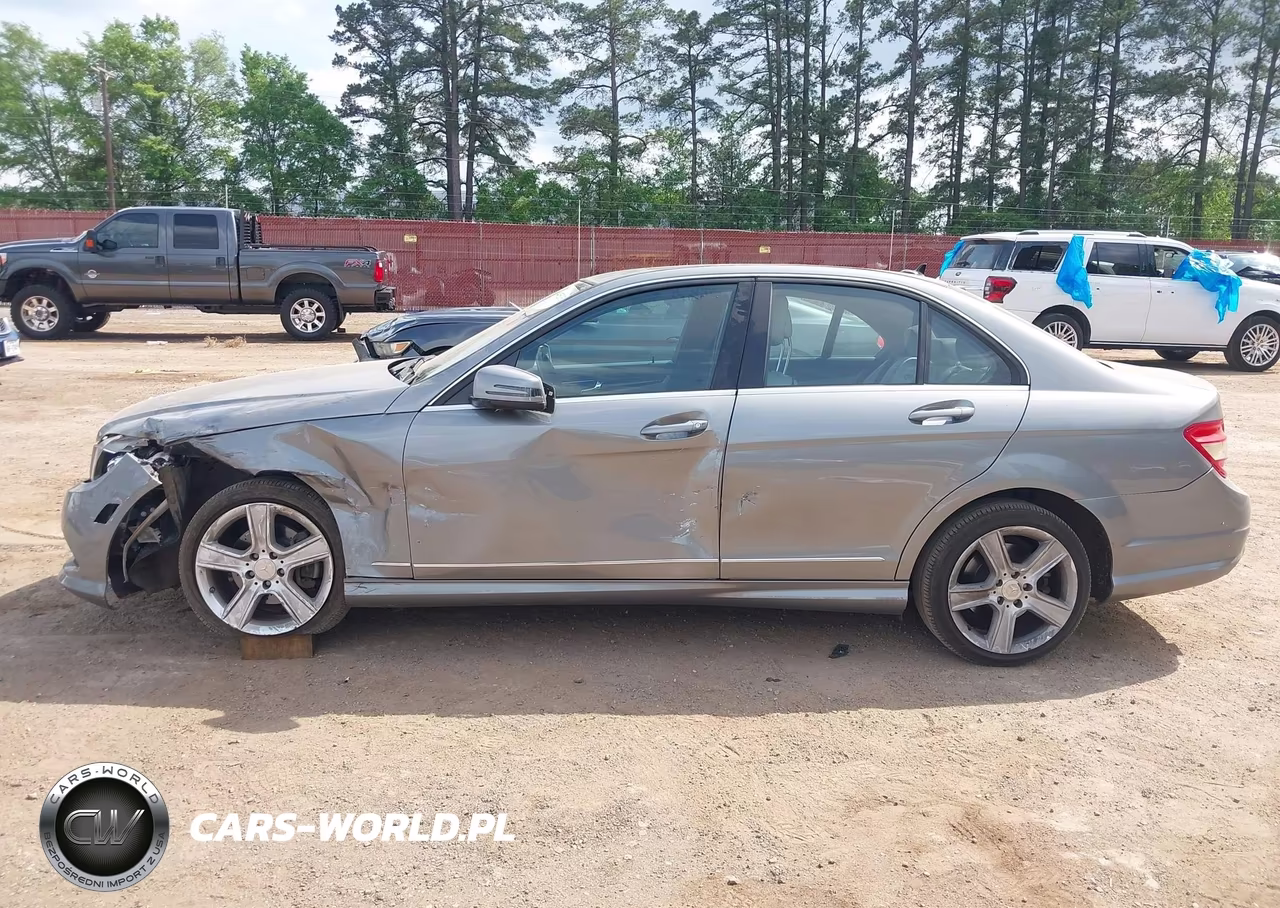 2011 Mercedes-Benz C 300 Luxury-Sport VIN:WDDGF5EB9BR140184 - 6