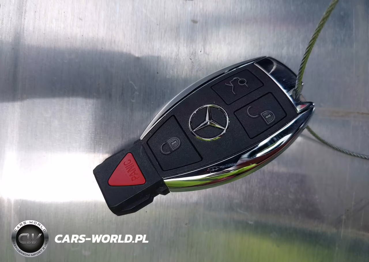 2016 Mercedes-Benz E 350 4Matic VIN:WDDHF8JB1GB190640 - 11