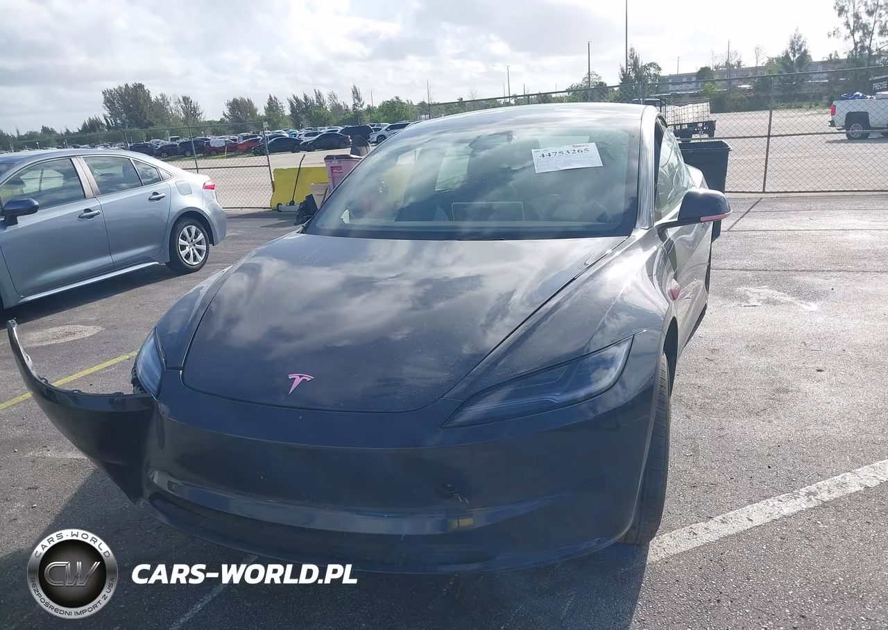 2025 Tesla Model 3 VIN:5YJ3E1EA7SF067625 - 16