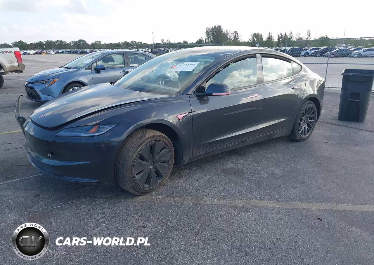 2025 Tesla Model 3 VIN:5YJ3E1EA7SF067625 - 2