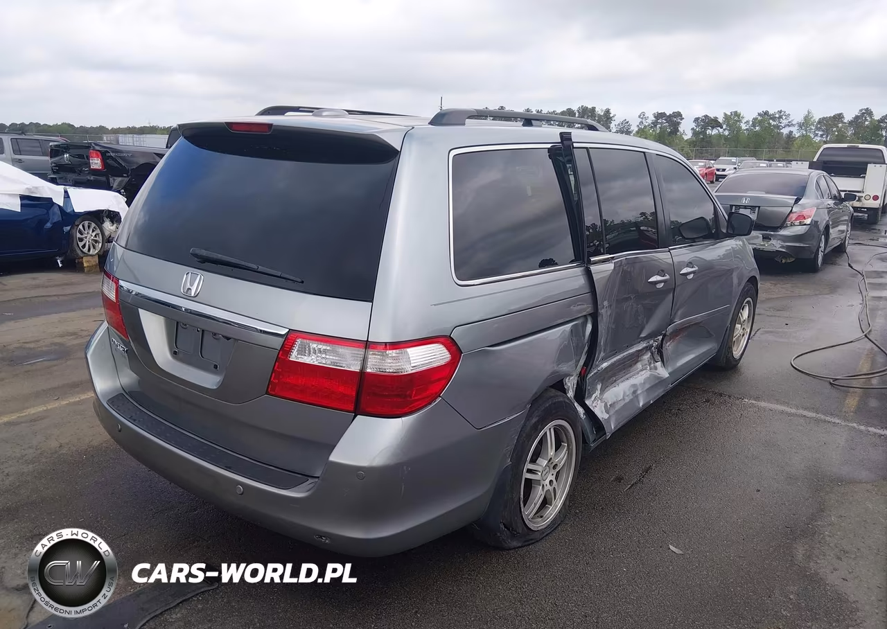 2006 Honda Odyssey Touring VIN:5FNRL38886B103171 - 4