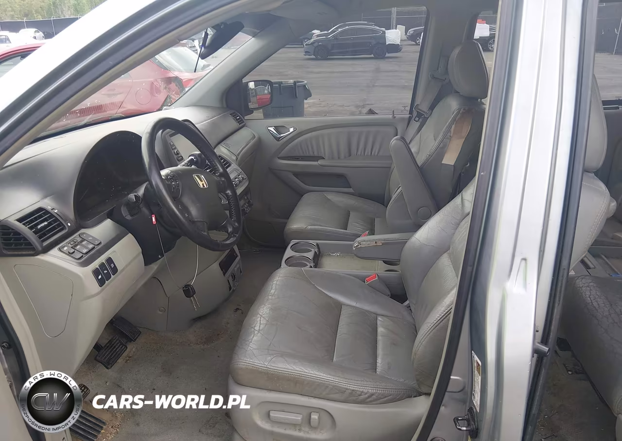 2006 Honda Odyssey Touring VIN:5FNRL38886B103171 - 5