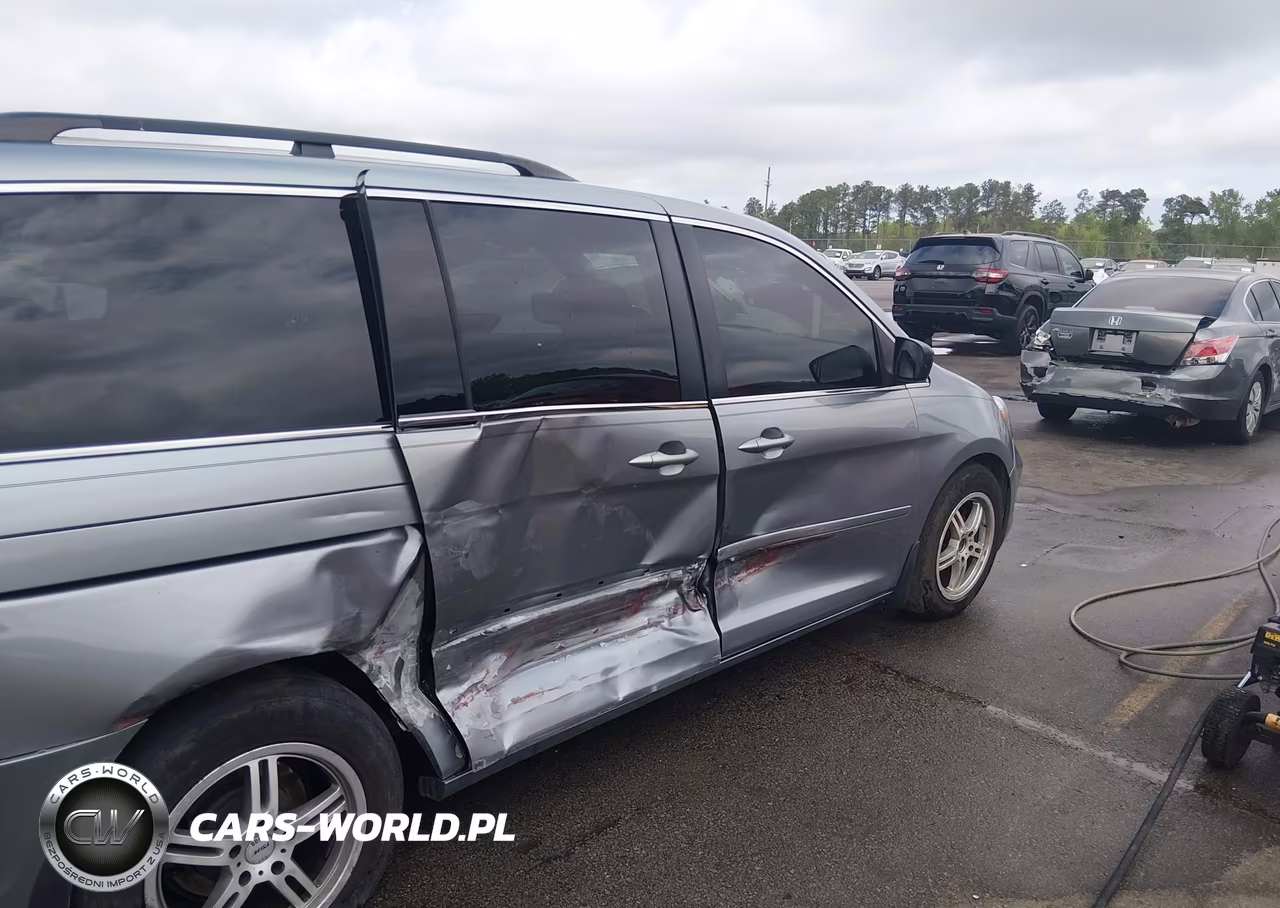 2006 Honda Odyssey Touring VIN:5FNRL38886B103171 - 6