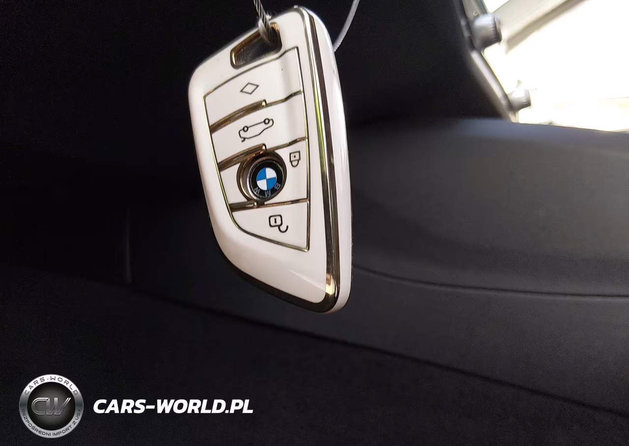 2019 BMW 530I VIN:WBAJA5C52KWW10436 - 11