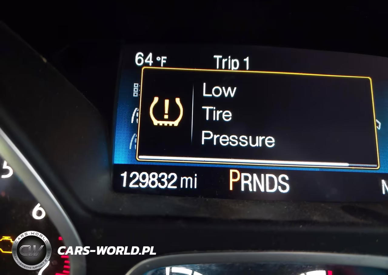 2017 Ford Escape Se VIN:1FMCU9G9XHUD74500 - 15