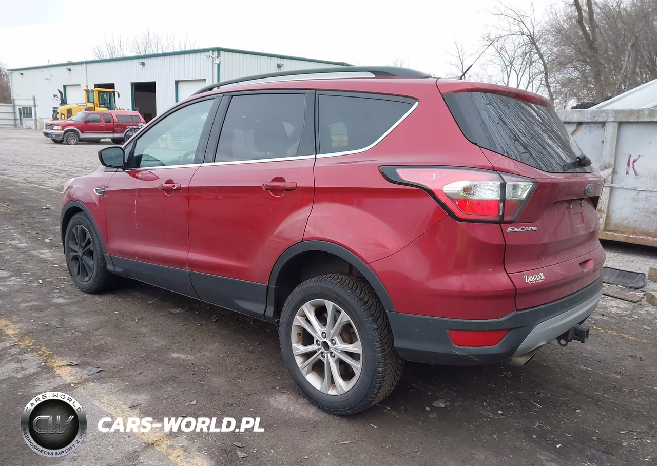 2017 Ford Escape Se VIN:1FMCU9G9XHUD74500 - 3