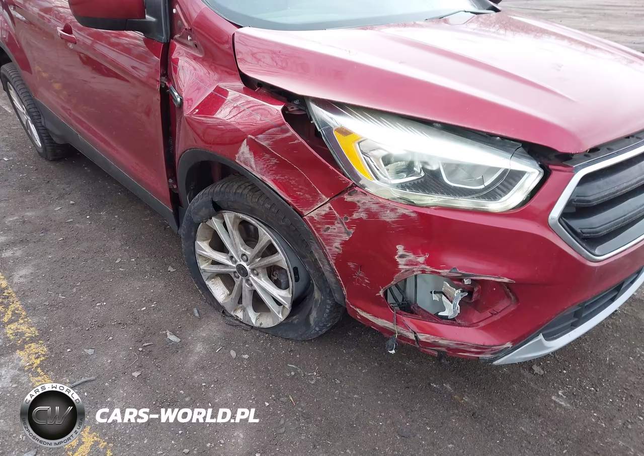 2017 Ford Escape Se VIN:1FMCU9G9XHUD74500 - 6