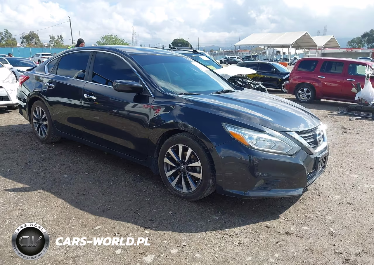 2017 Nissan Altima 2.5 Sv – zdjęcie 1 z 16