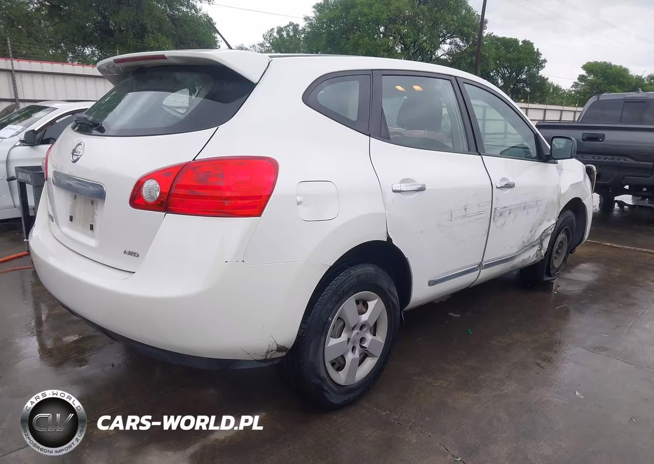 2012 Nissan Rogue S VIN:JN8AS5MVXCW387146 - 4