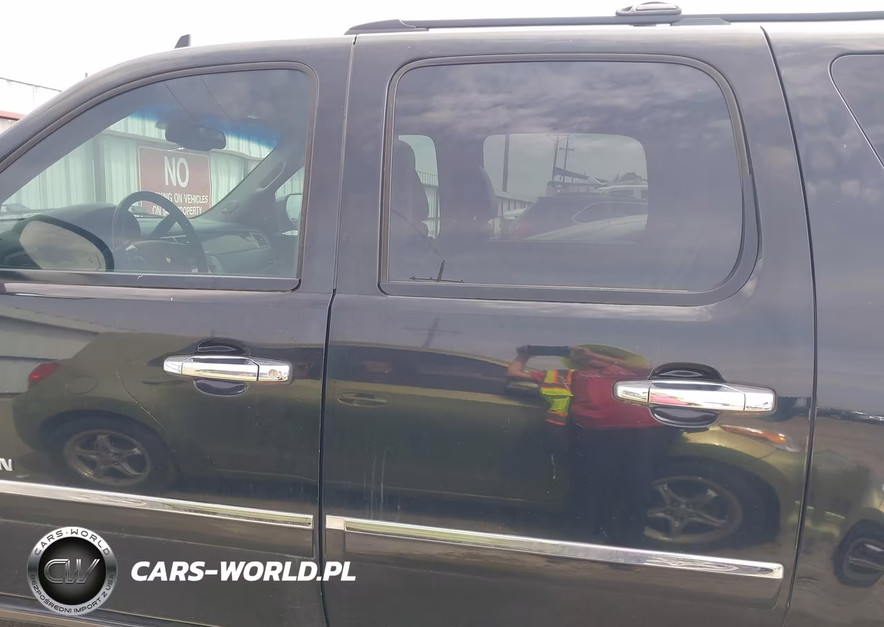 2012 Chevrolet Suburban 1500 Ltz VIN:1GNSKKE7XCR323712 - 14
