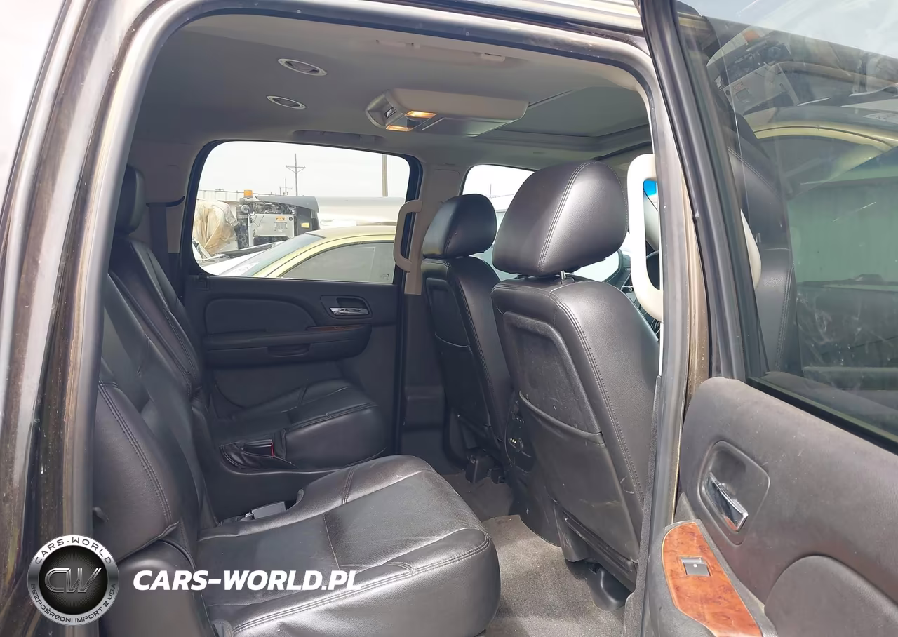2012 Chevrolet Suburban 1500 Ltz VIN:1GNSKKE7XCR323712 - 8