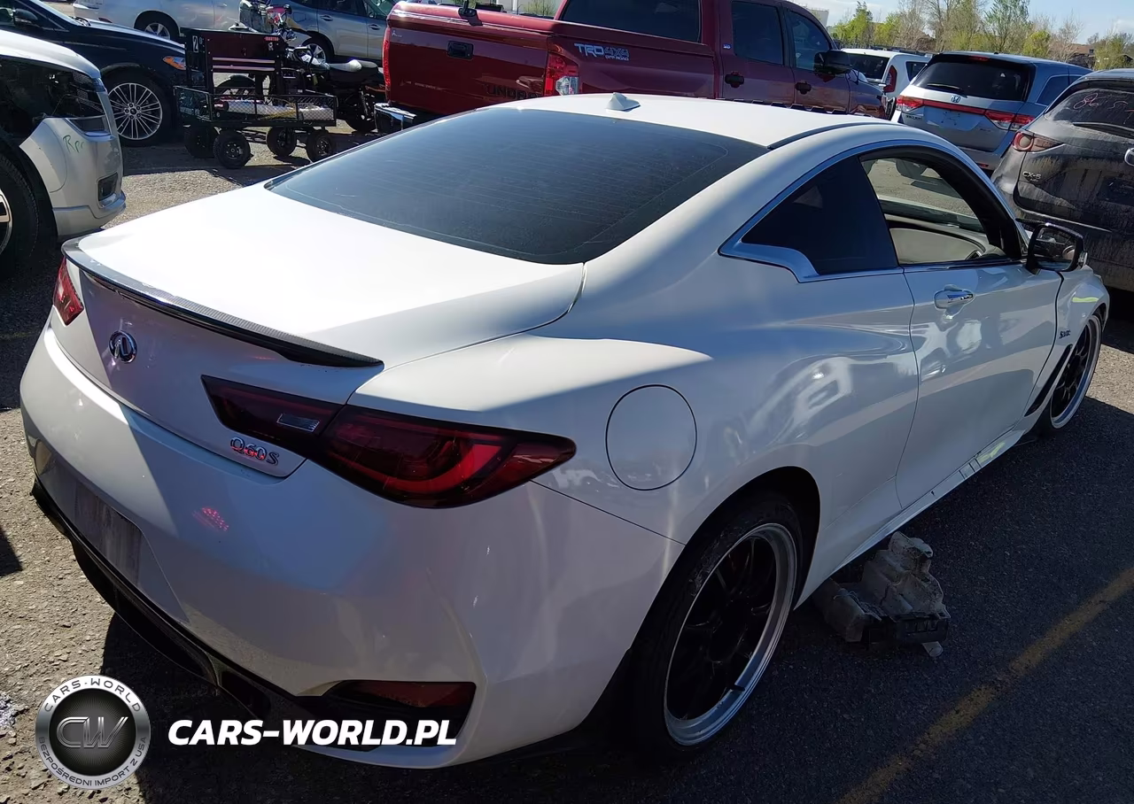 2017 Infiniti Q60 3.0T Red Sport 400 VIN:JN1FV7EL9HM702378 - 4