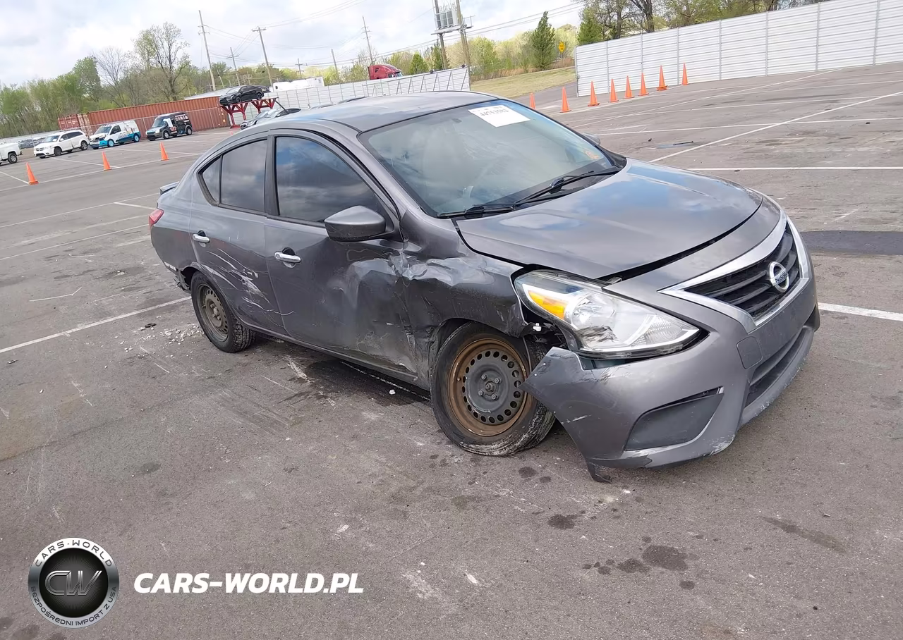 2016 Nissan Versa 1.6 Sv