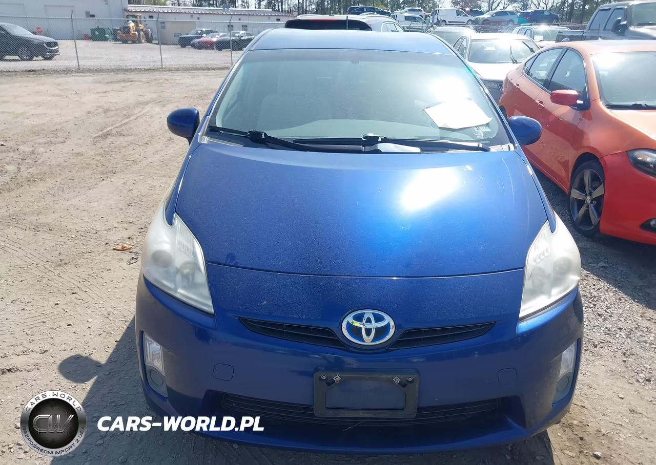2011 Toyota Prius Three VIN:JTDKN3DU4B0322734 - 6