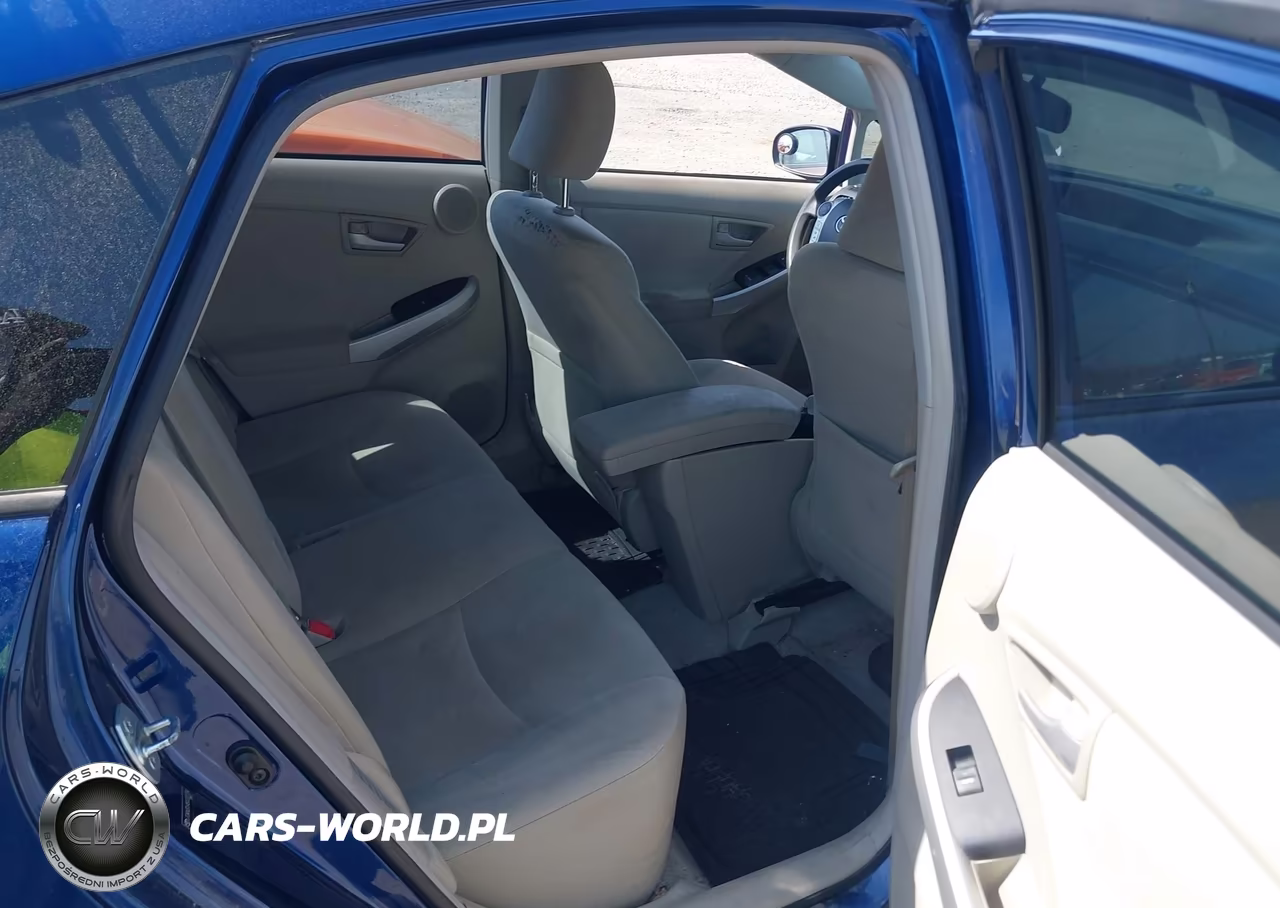 2011 Toyota Prius Three VIN:JTDKN3DU4B0322734 - 8
