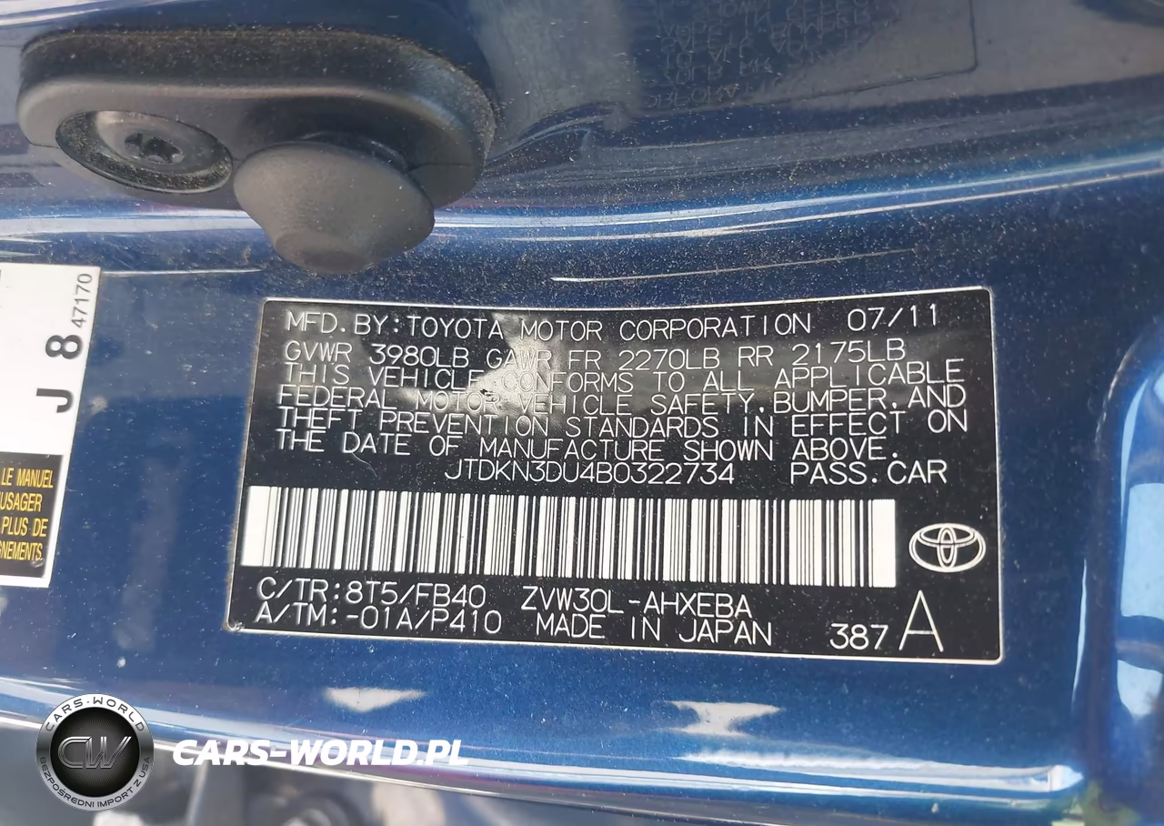 2011 Toyota Prius Three VIN:JTDKN3DU4B0322734 - 9