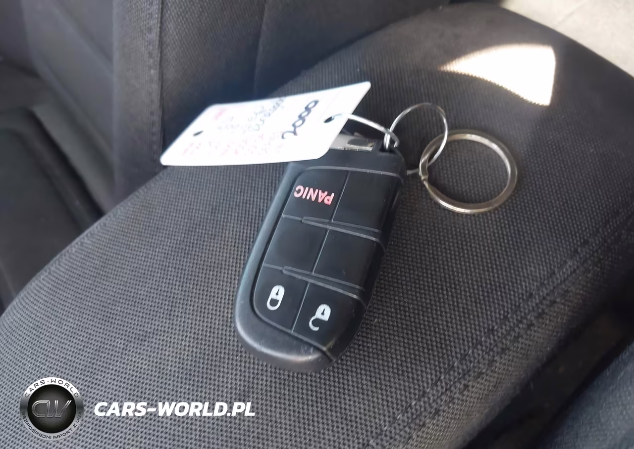 2018 Jeep Renegade Latitude Fwd VIN:ZACCJABB5JPH82032 - 11